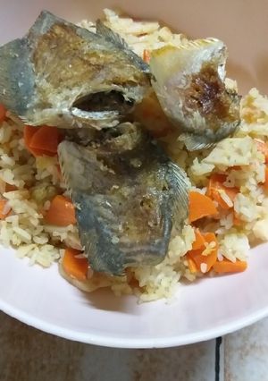 รูปของ ข้าวผัดปลาสลิด 🍛