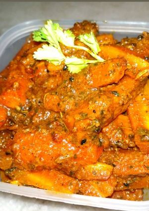 A picture of Halwai style carrot veg.