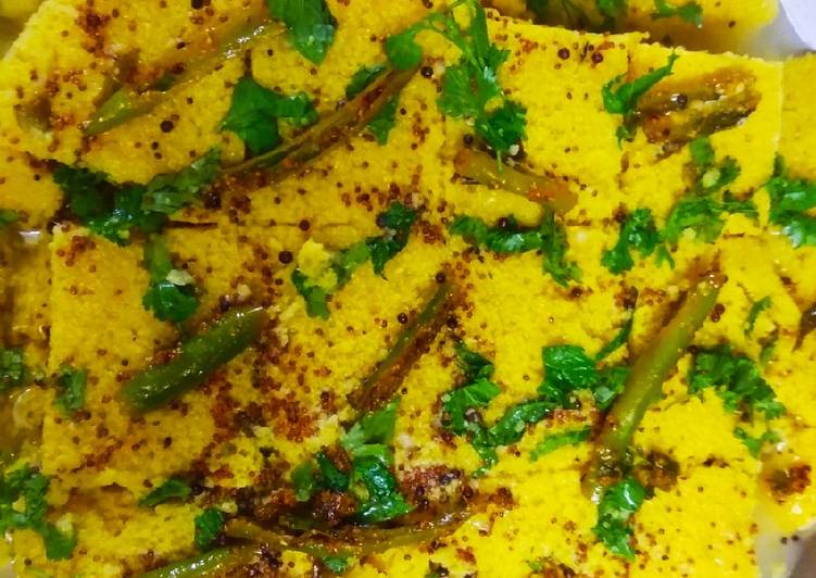 Steps to Prepare Favorite Besan Dhokla