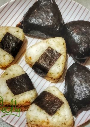 Foto resep 151. Onigiri ayam telur