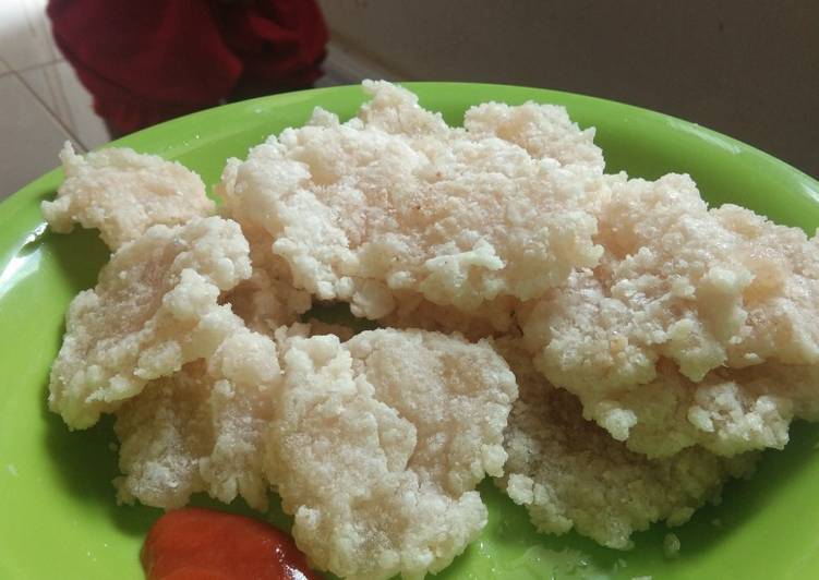 Cireng (aci goreng)