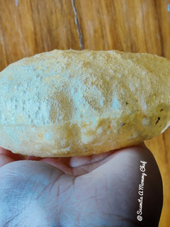 A picture of Poori.