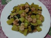 Una foto di gamberetti antipasto