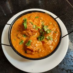 A picture of Lauki kofta curry.