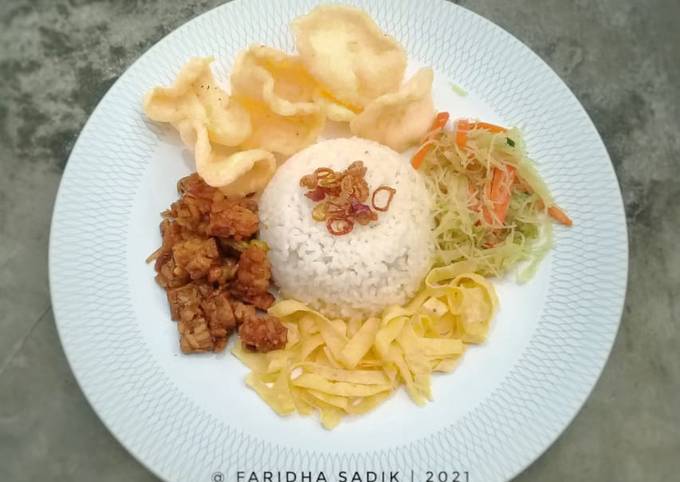 Nasi Uduk Magic Com