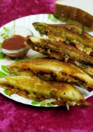 सैंडविच (sandwich recipe in Hindi) रेसिपी मुख्य फोटो