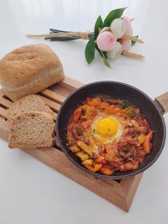 Une photo de Chakchouka aux poivrons