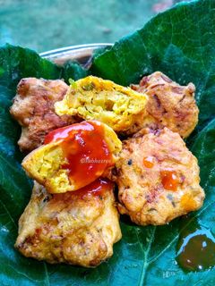 কুমড়ো ফুলের বড়া(kumro fuler bora recipe in Bengali) রেসিপির প্রধান ছবি