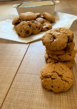 Una foto de Galletas de pepitas de chocolate de Pepa Pig - 4° Cumplemes Carmen (hechas por Mateo)
