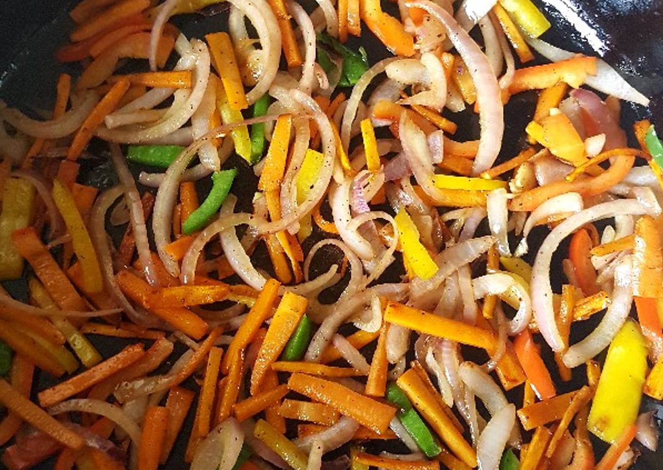 Carrots, Onion Pepper Stir Fry