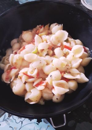 A picture of Shell pasta upma.