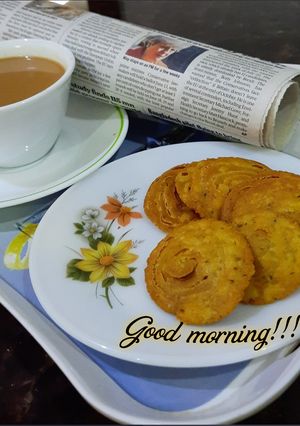 A picture of Layered puri.