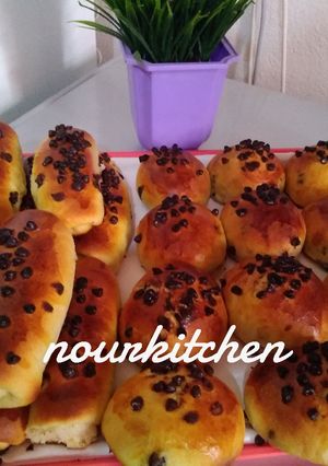 صورة لوصفة ميني بريوش وبيتي بان petit pain بعجينة واحدة