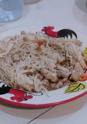รูปของ หมูบดผัดเห็ดน้ำมันหอย