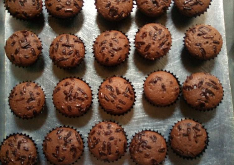 Bagaimana Menyiapkan Brownies mini kering yang Menggugah Selera