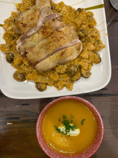 A picture of Chicken Stroganoff.