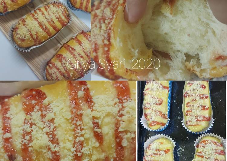 Resep Roti Strawbery Cheese Crumble yang Bisa Manjain Lidah