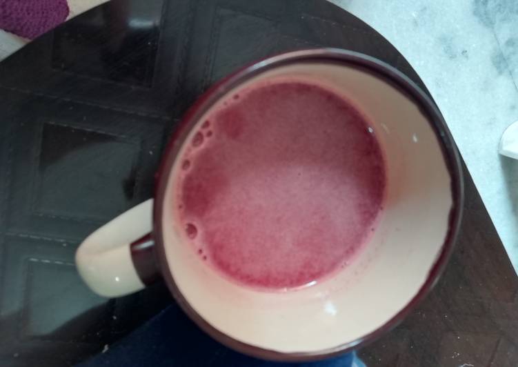 Steps to Prepare Super Quick Homemade Strawberry Orange juice