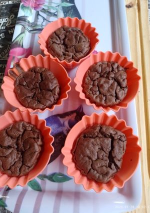 Una foto de Cupcakes proteínicos de chocolate y banana