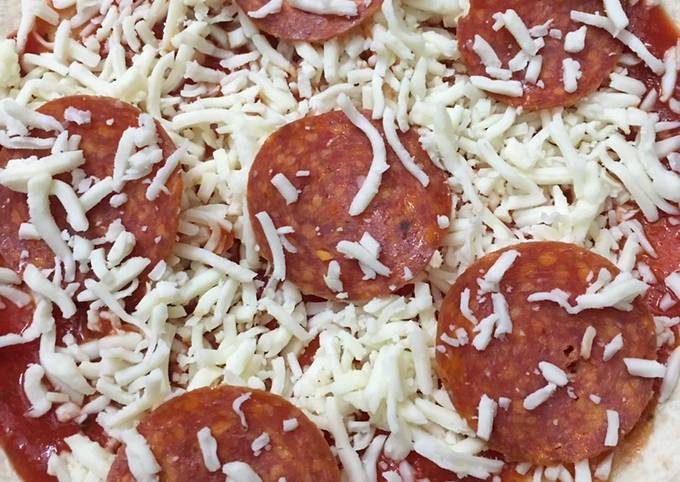 Steps to Make Award-winning Pizza Lunchable