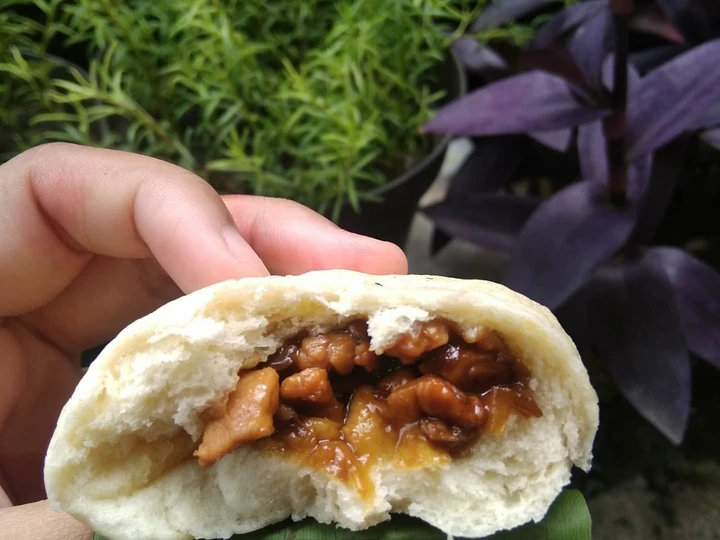Langkah Gampang Membuat Resep Bakpao isi ayam &amp;amp; strawberry eggless yang Bikin Ngiler Anti Ribet, Lezat Sekali