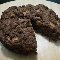 A picture of Apple Cake.