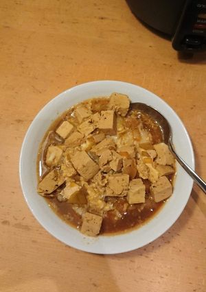 A picture of Egg Tofu Donburi.