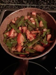 Una foto de Salteado de judías verdes con salsa de soja y sésamo
