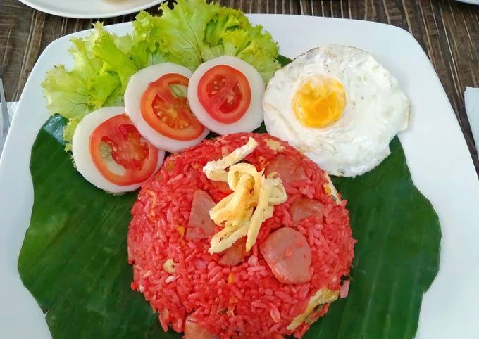 Resep Nasi goreng merah khas makassar oleh Dapur Mom Afifa - Cookpad