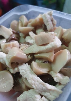 รูปของ หมูผัดเห็ด