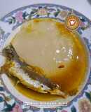 Ambuyat dengan Ampap Ikan