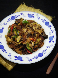 Foto resep Tumis Pindang Tongkol Suwir