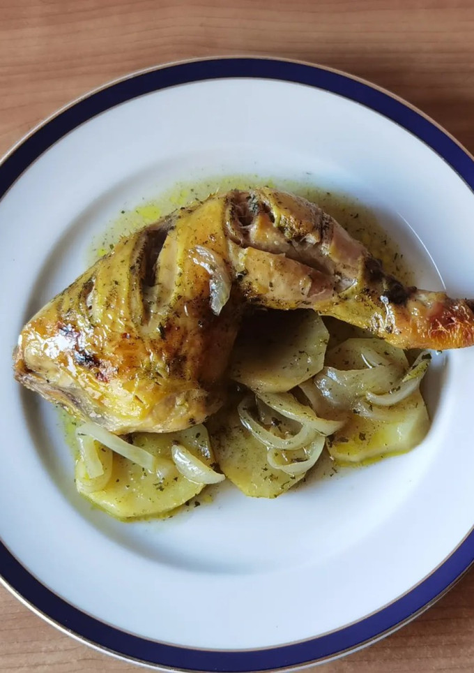 Una foto de Pollo asado en microondas