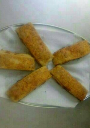 A picture of Baked jam rolls.