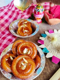 রাঙা আলুর জিলিপি (ranga aloor jilipi recipe in Bengali) রেসিপির প্রধান ছবি