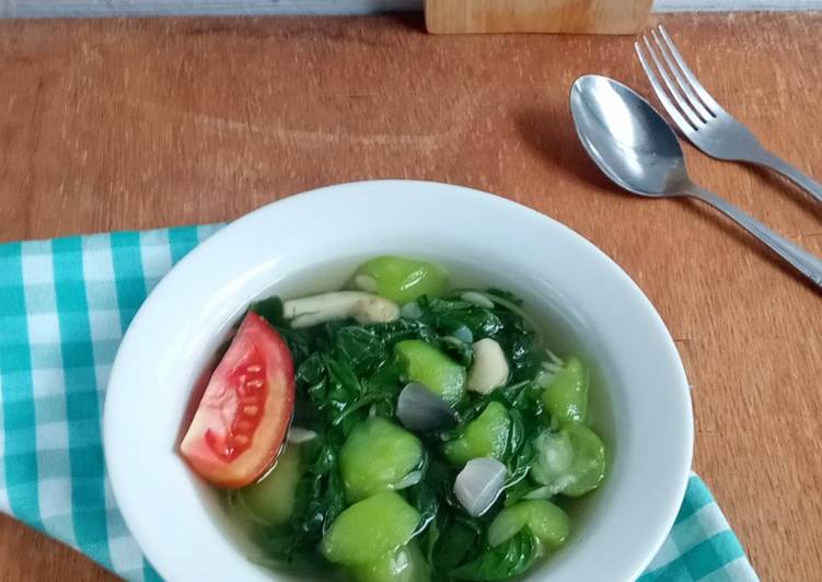 Cara Tips AppetizingSayur Bening Bayam dan Oyong
