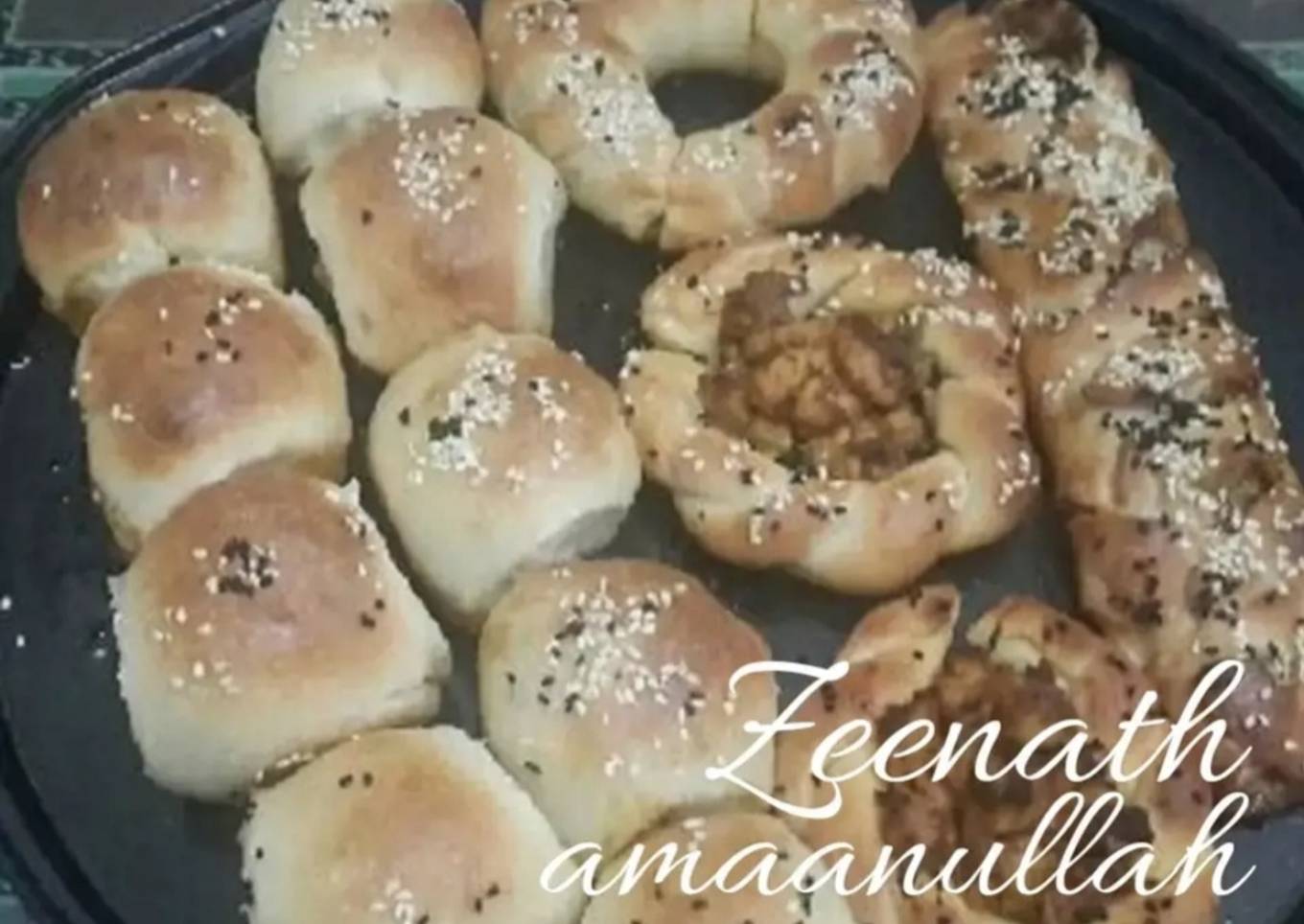 Assorted Chicken Buns