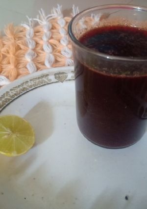 બીટ પાલક નો જ્યુસ (beet spinach juice recipe in Gujarati) રેસીપી મુખ્ય ફોટો