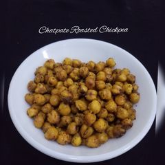 A picture of Oven Roasted chickpea.