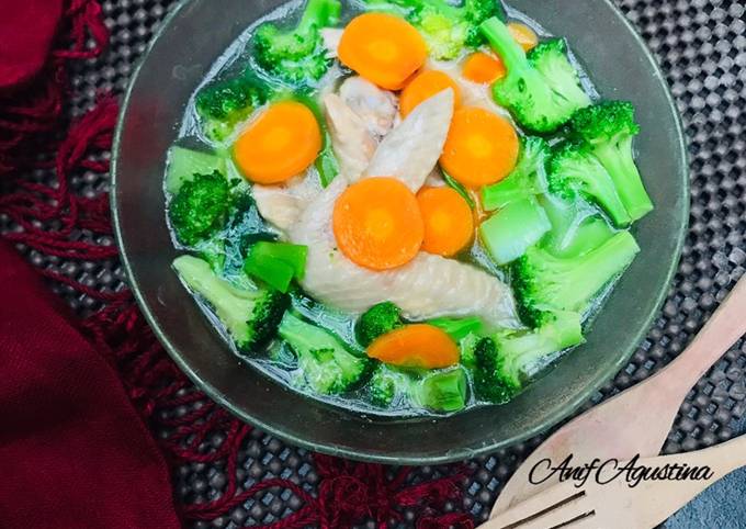 Resep Sup Brokoli Sayap Ayam yang Menggugah Selera