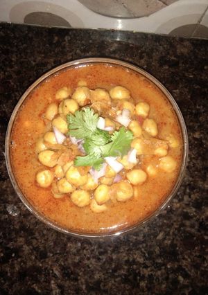छोले (chole recipe in Hindi) रेसिपी मुख्य फोटो