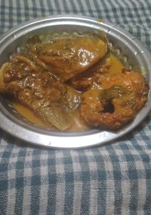 A picture of Maccha jhol.