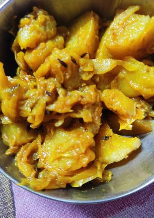 आलू पत्ता गोभी की सब्जी (aloo patta gobi ke sabzi recipe in Hindi) रेसिपी मुख्य फोटो