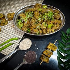A picture of Multigrain Mix Veg Muthiya.