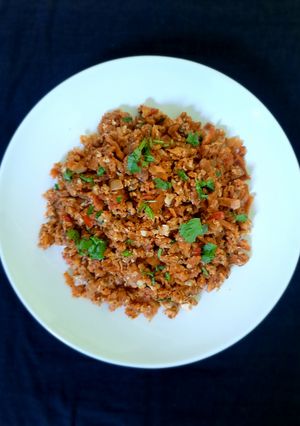 A picture of Egg kothu chapati.