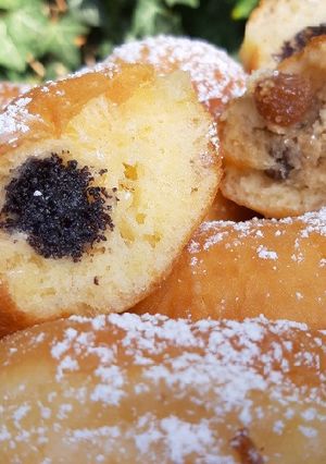 Mákkal - dióval töltött fánkok recept fotója