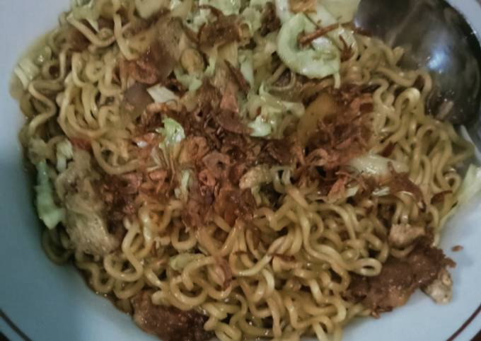 Wajib coba! Resep bikin Indomie goreng nyemek dijamin sesuai selera