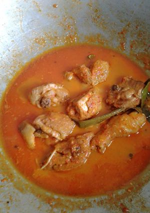 Foto resep Ayam Merah Kuah Santan