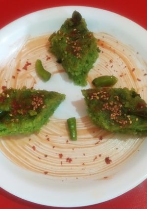 અચારી પાલક ઢોકળા (Achari Palak Dhokla Recipe In Gujarati) રેસીપી મુખ્ય ફોટો