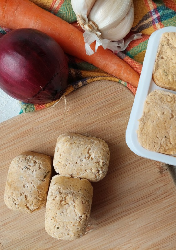 Foto di Dado di pollo (ricetta Bimby)
